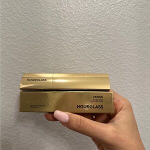 Hourglass vanish Blush Stick in adore 🥰